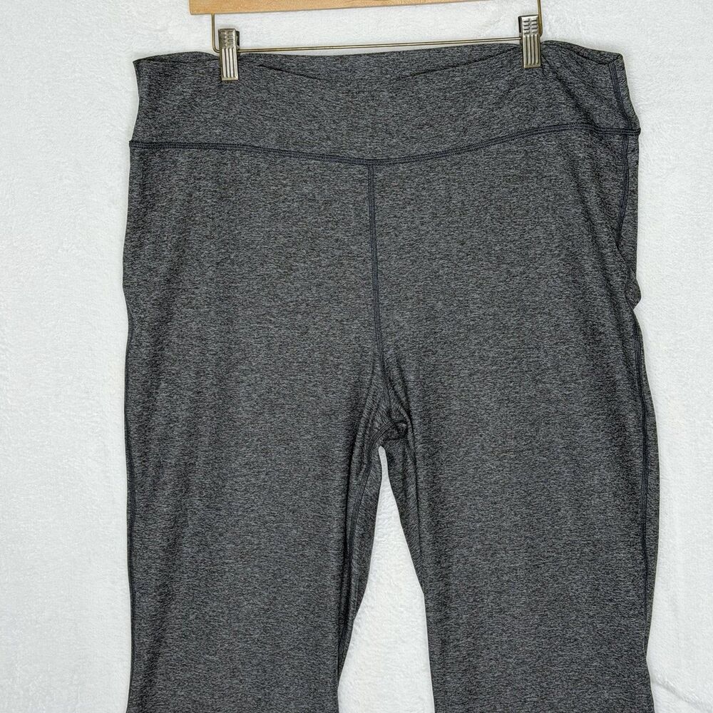 Old Navy Women's High-Waisted CloudComfy Flare Leggings Gray Size XXL Athleisure - Picture 4 of 15